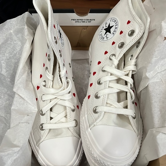 Converse Shoes - New in box converse valentines converse platform size 7
